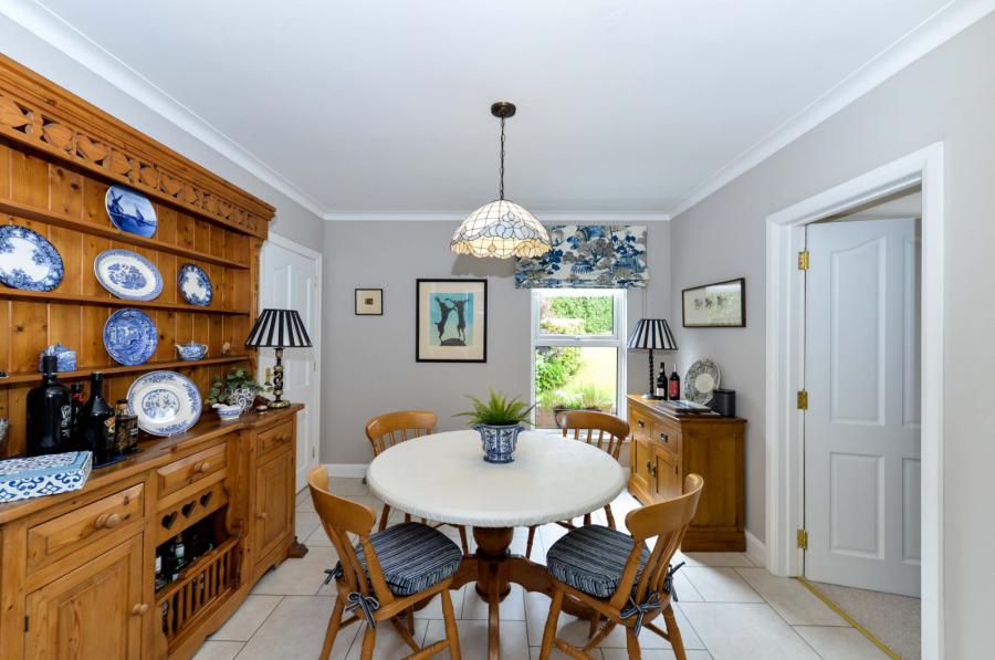 8 Glen Ebor Park