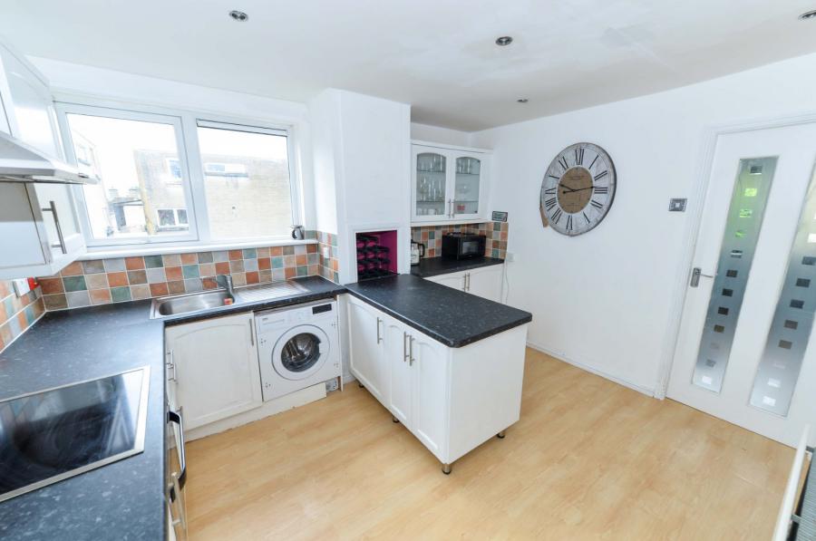 1c, Craignish Crescent