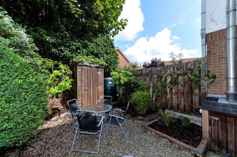 3 Hopedene Mews