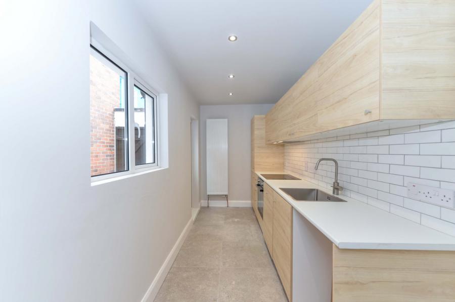 4 Lichfield Avenue