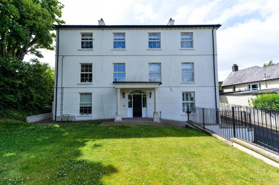 Apt 2 Eagleton Hall, 131 Upper Newtownards Road,belfast, county antrim, BT4 3HW
