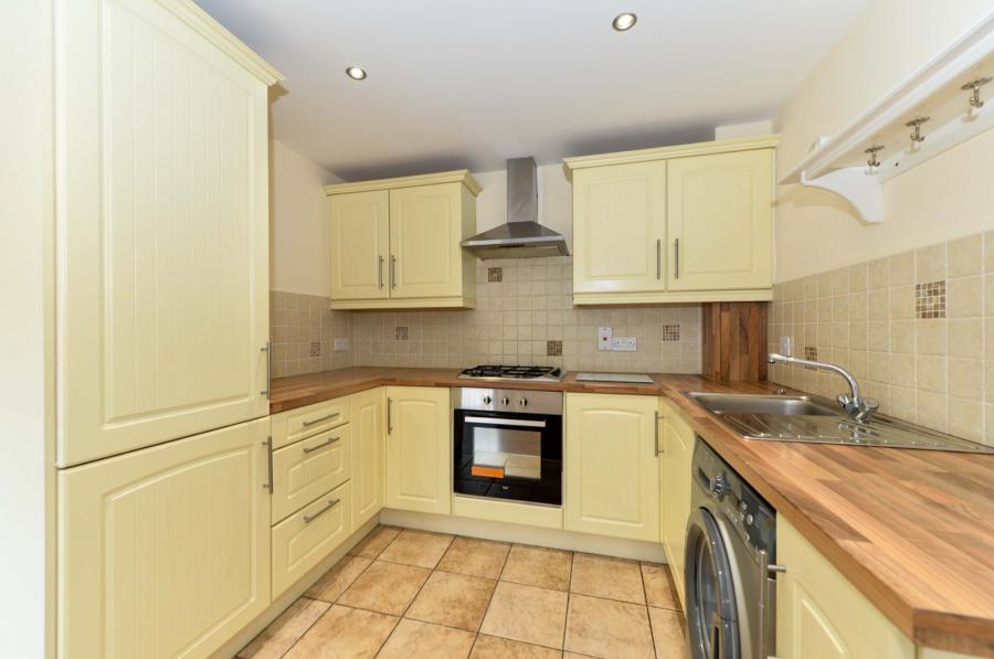 Apartment 10, Scotts Gate, 79 Abetta Parade