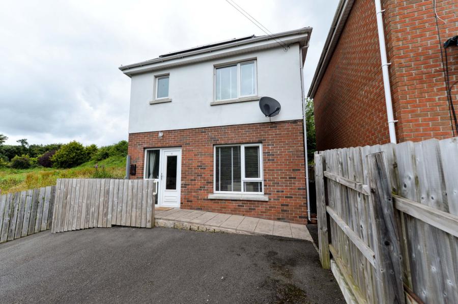 804 Upper Newtownards Road