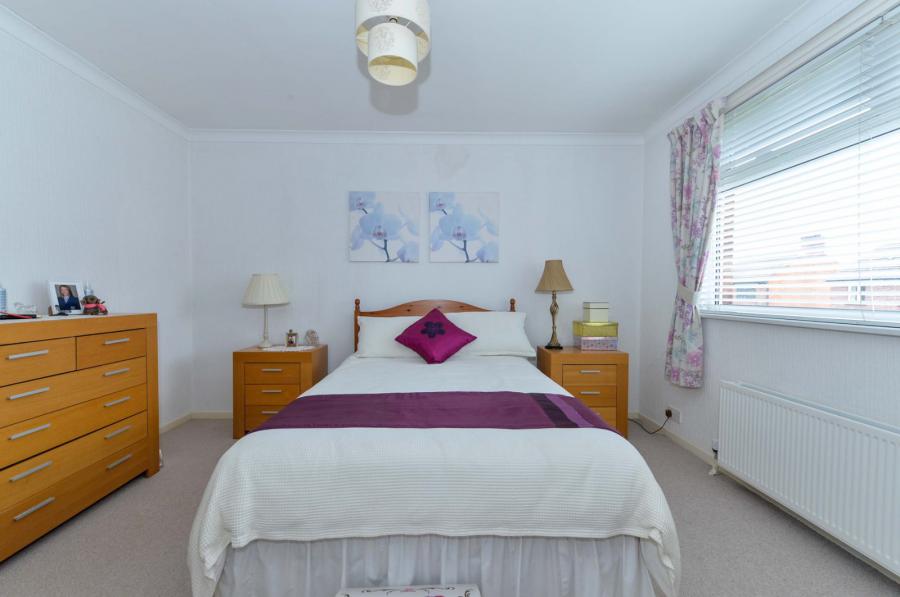 2a, Clonallon Gardens