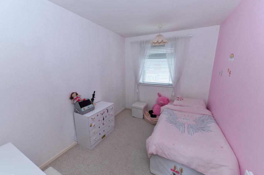 2a, Clonallon Gardens