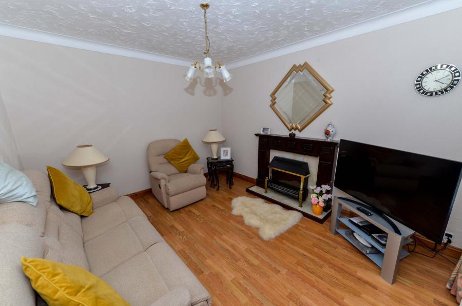2a, Clonallon Gardens