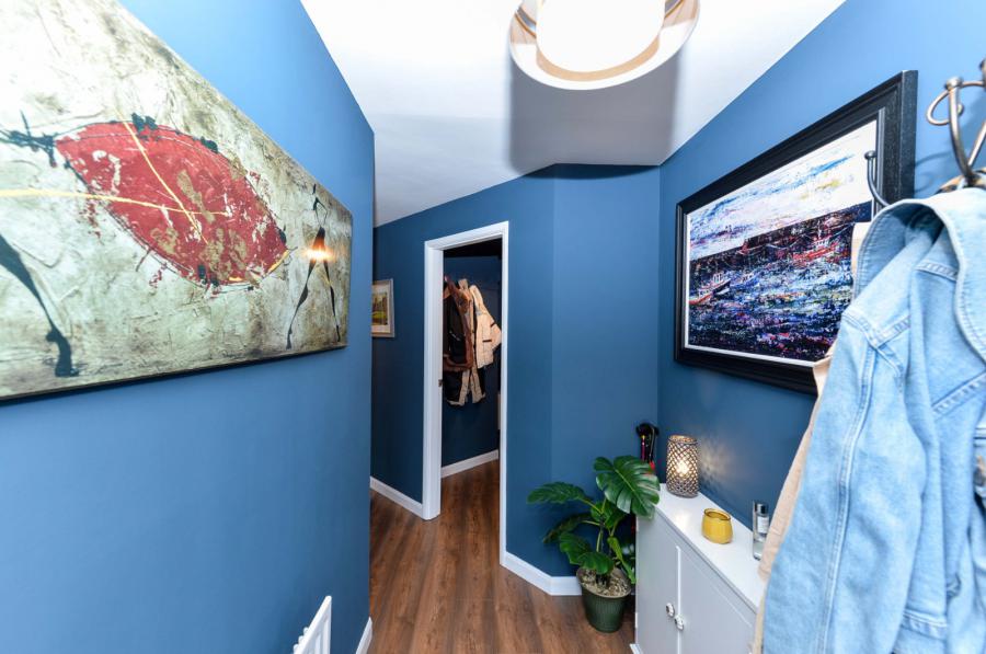 7 Strathearn Mews