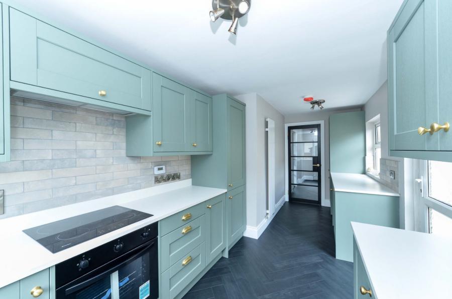 307 Castlereagh Road