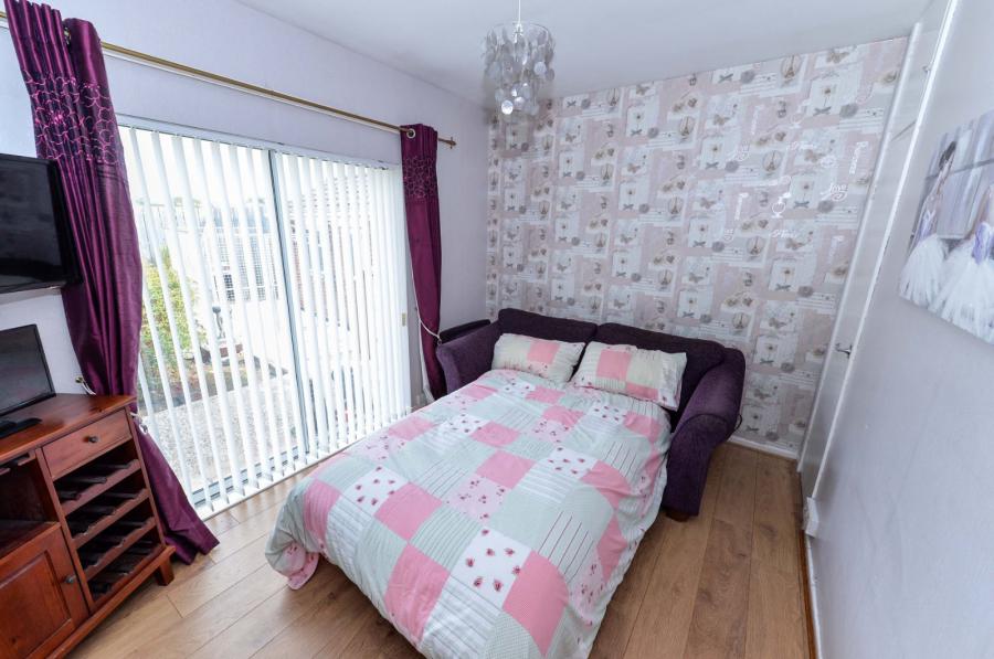5 Wanstead Avenue