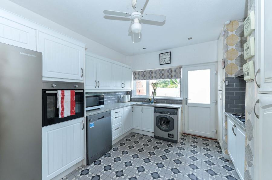 5 Wanstead Avenue