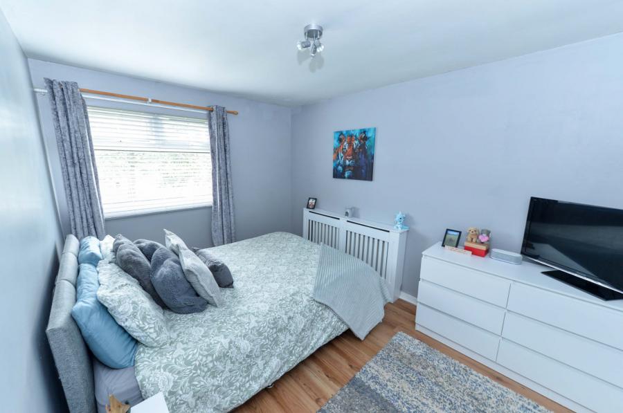 31 Culross Drive
