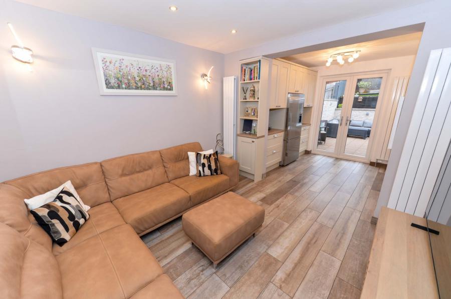 12 Orangefield Drive