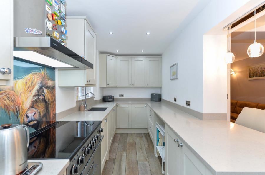12 Orangefield Drive