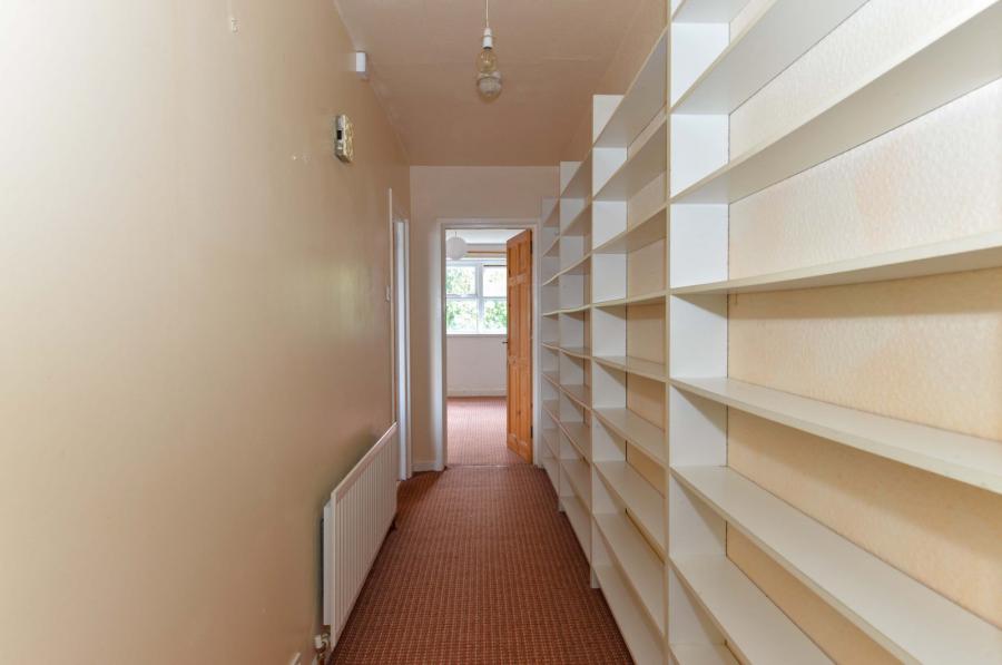 Flat 5, 1 Sandown Park