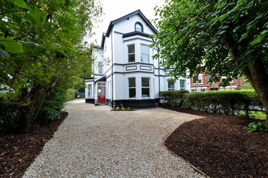 25 Kirkliston Drive