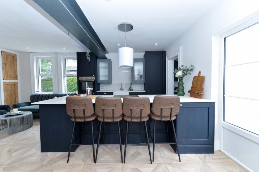 25 Kirkliston Drive