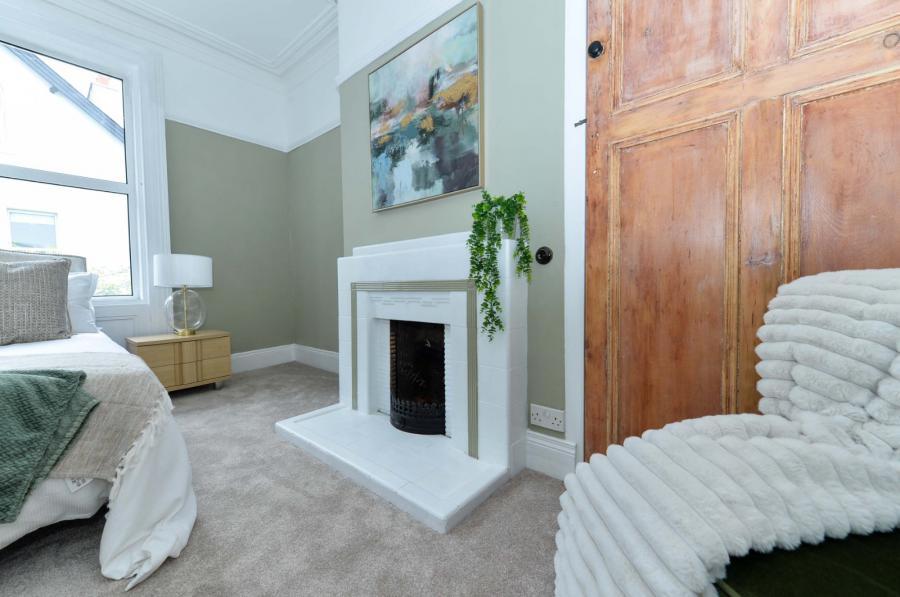 25 Kirkliston Drive