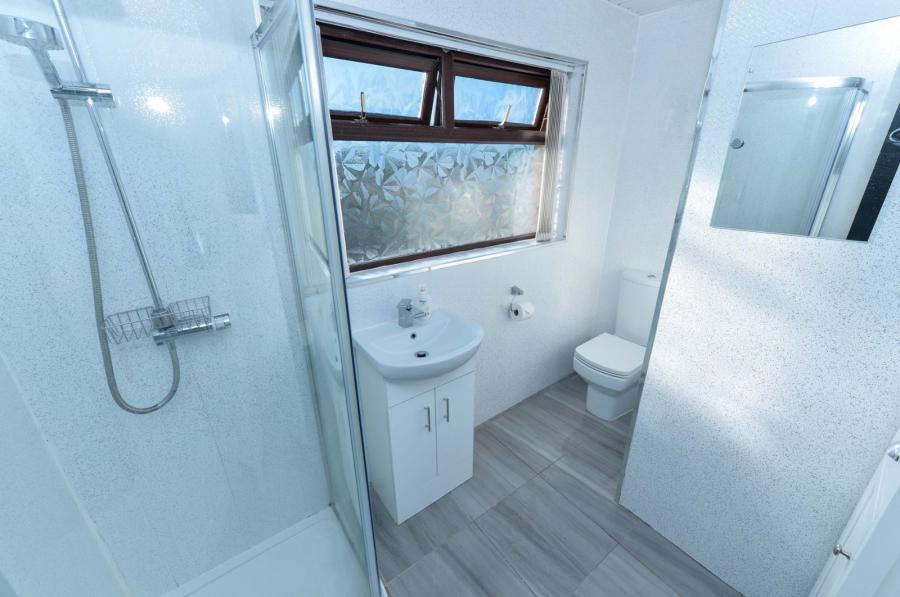 18 Orangefield Gardens