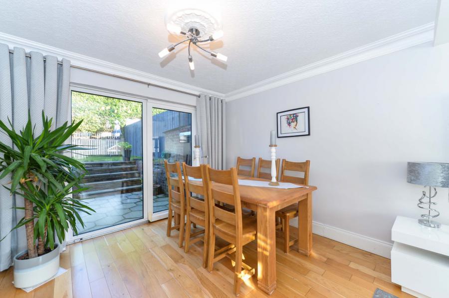 18 Orangefield Gardens