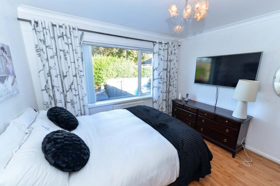 18 Orangefield Gardens