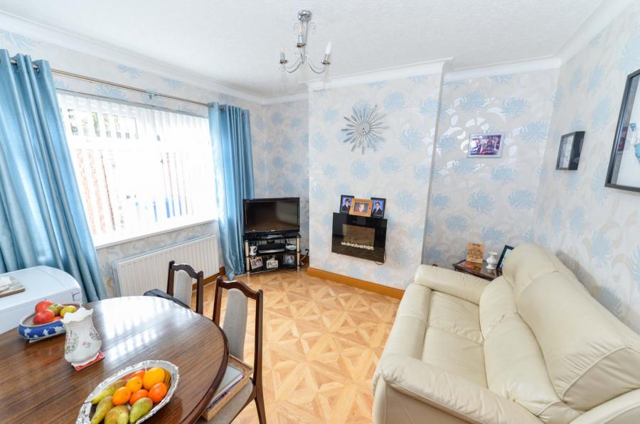 39 Moyne Park