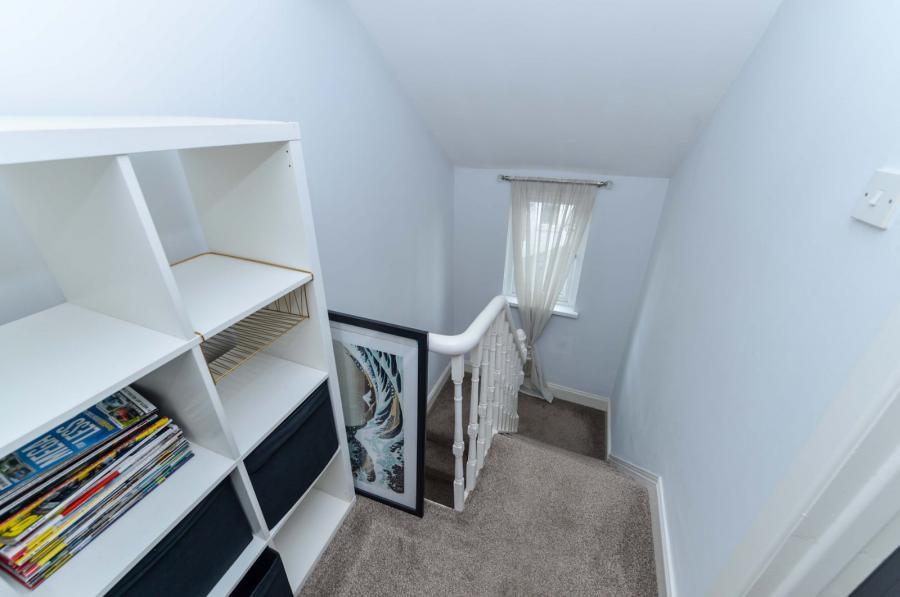 10 Glenbrook Avenue 10 Glenbrook Avenue