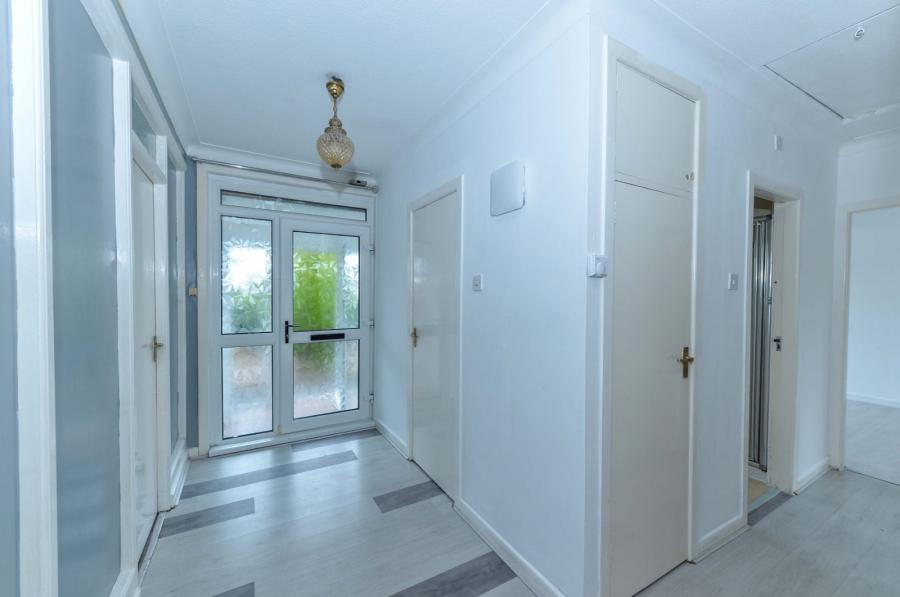 3 Rosepark Central
