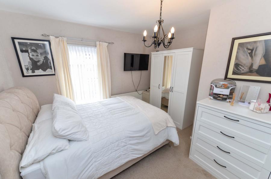 14 Foxglove Street