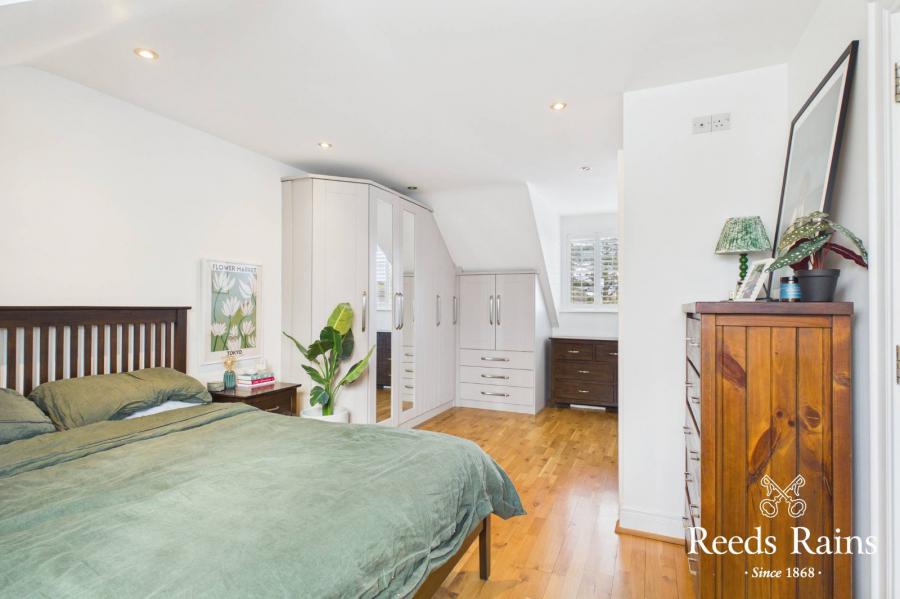 1 Burghley Mews