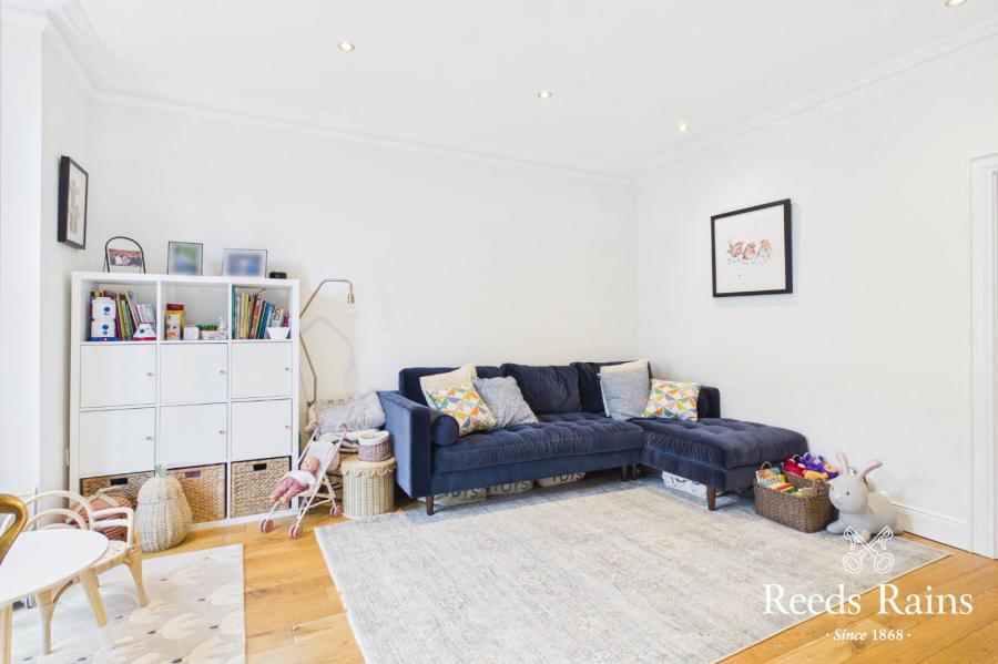 1 Burghley Mews
