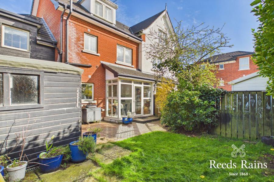 1 Burghley Mews