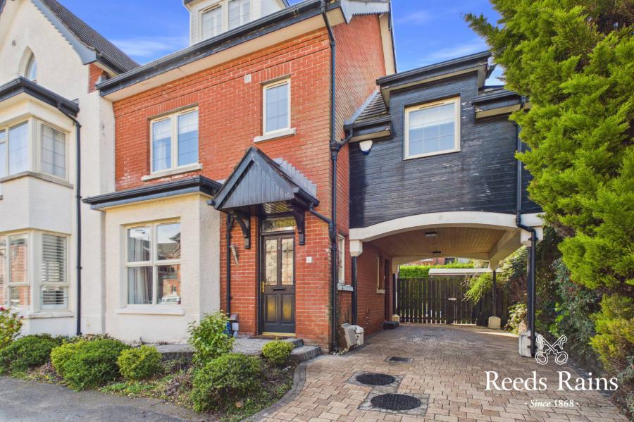 1 Burghley Mews