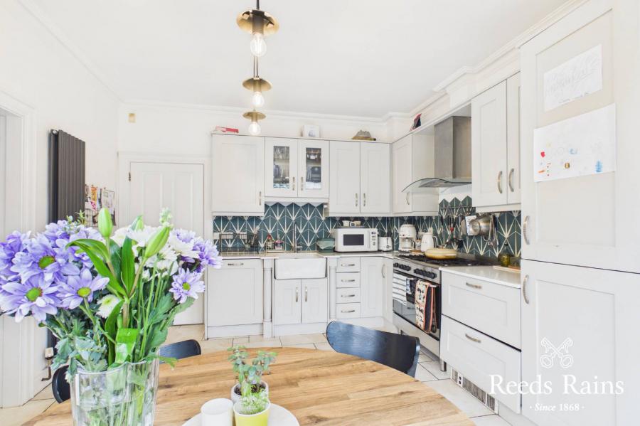 1 Burghley Mews