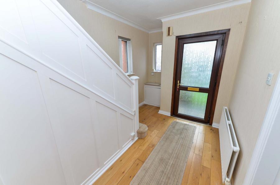 34 Kensington Gardens South