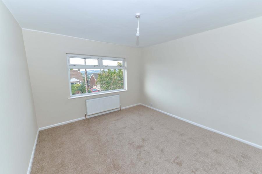 25 Moyne Park