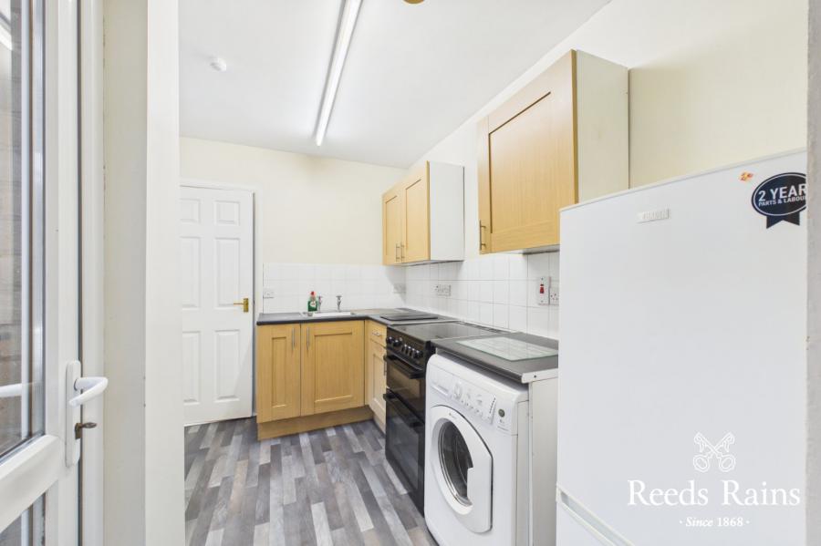 85 Connsbrook Avenue