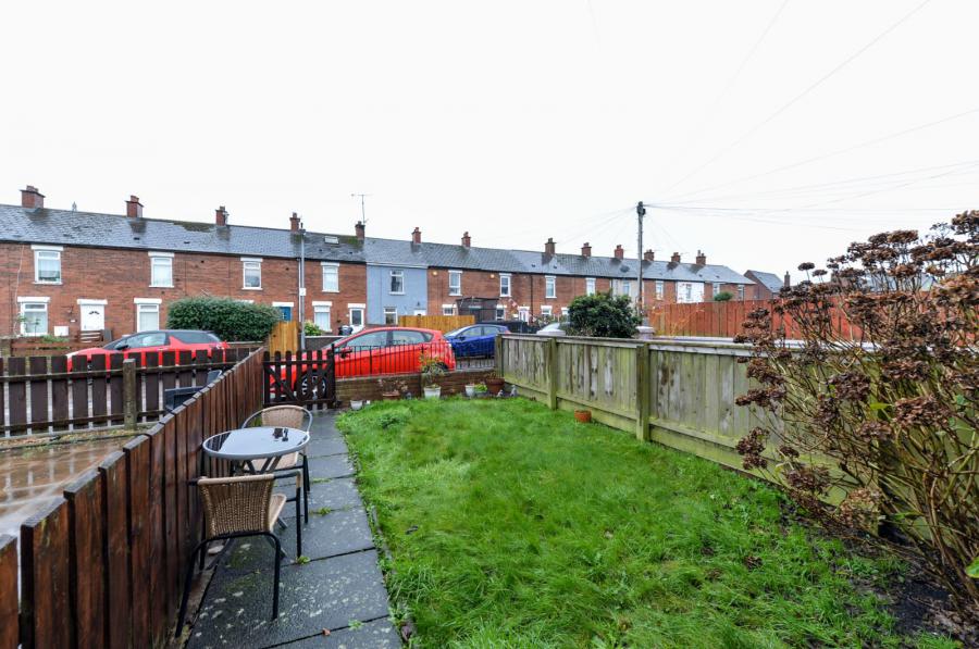 22 Parkgate Crescent