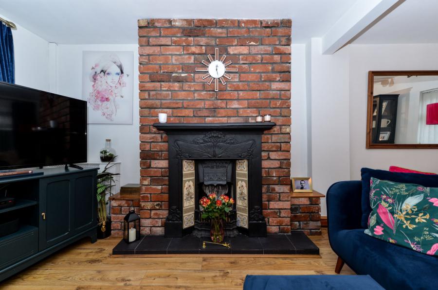 22 Parkgate Crescent