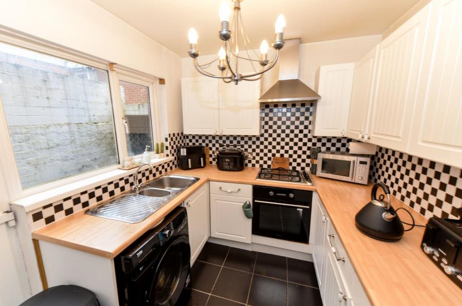 22 Parkgate Crescent