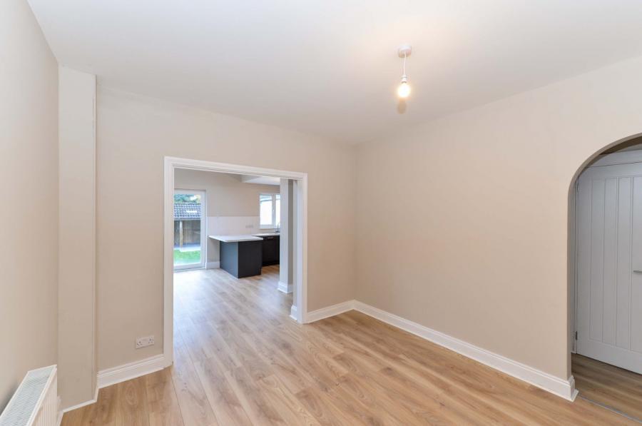 33 Reaville Park