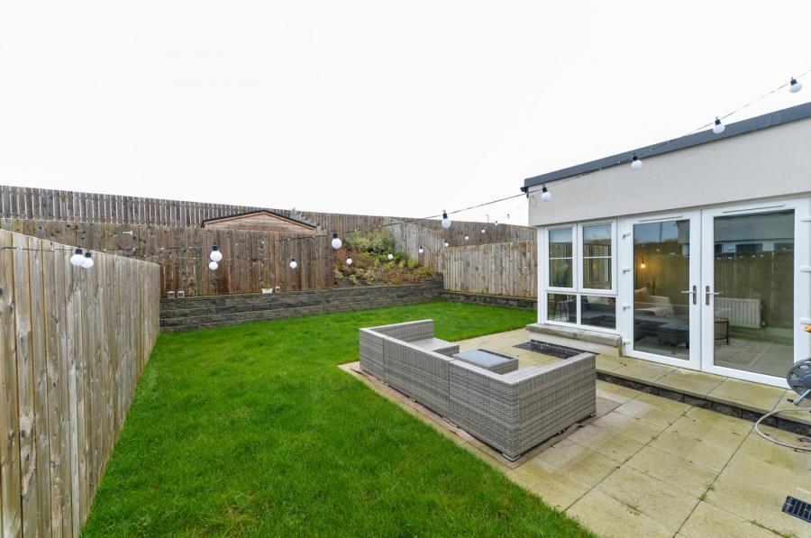 38 Millmount Quarry Avenue