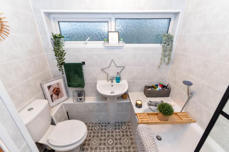 37A, Craignish Crescent