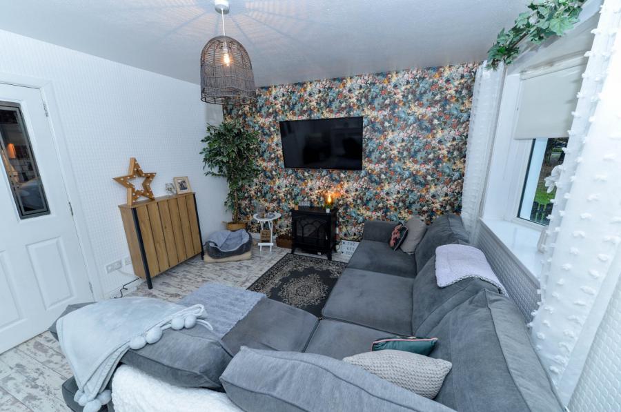 37A, Craignish Crescent