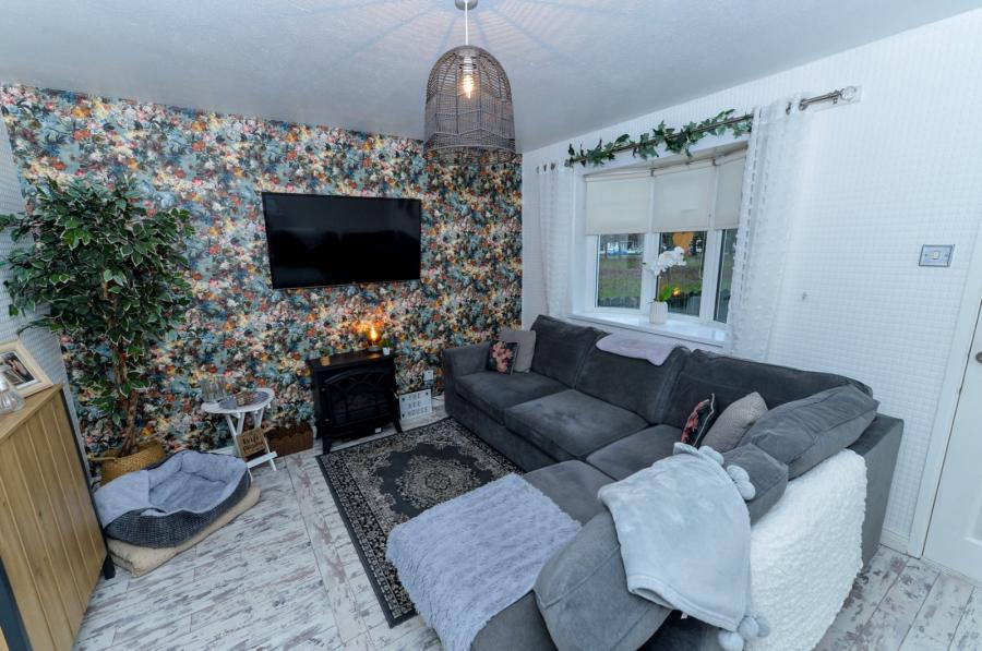 37A, Craignish Crescent