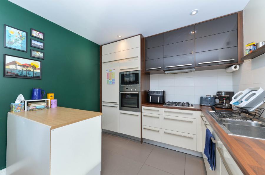 Apartment 2.09 The Arc, 2B Queens Road