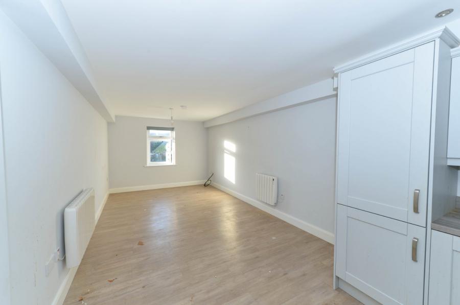 Apartment 4 Whitkirk House, 27 Main Street