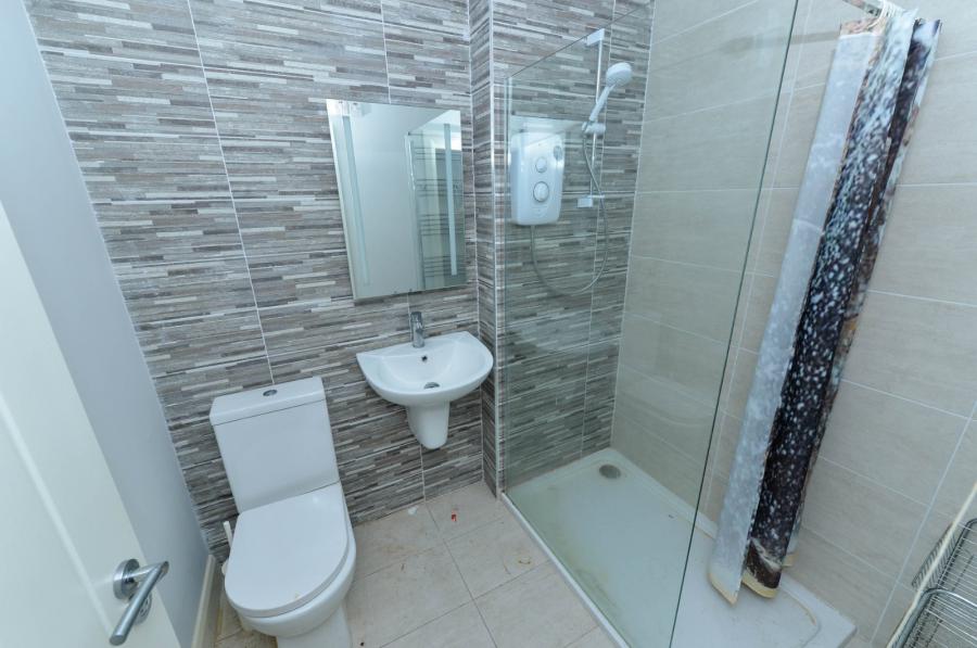 Apartment 4 Whitkirk House, 27 Main Street