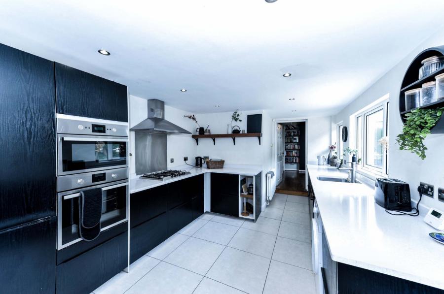 196 Upper Newtownards Road