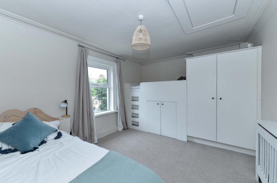 196 Upper Newtownards Road