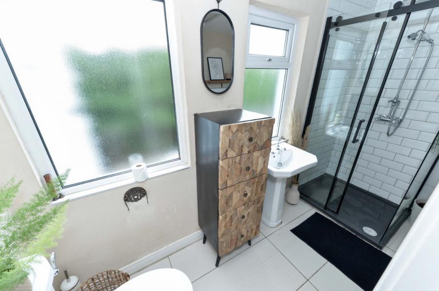 196 Upper Newtownards Road